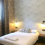 H30 招待所 4*